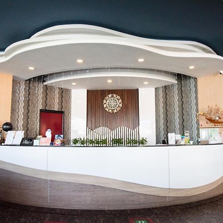 The Proud Hotel Ubon Ratchathani Ngoại thất bức ảnh