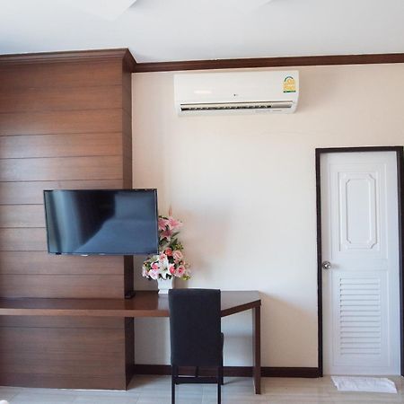 The Proud Hotel Ubon Ratchathani Ngoại thất bức ảnh
