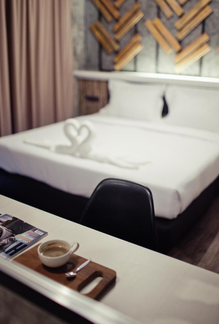 The Proud Hotel Ubon Ratchathani Ngoại thất bức ảnh
