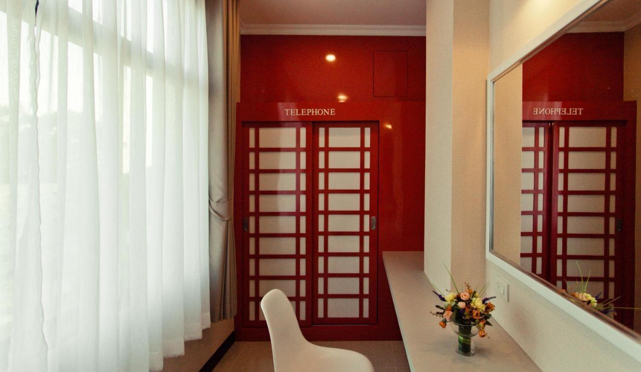 The Proud Hotel Ubon Ratchathani Ngoại thất bức ảnh